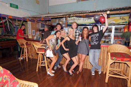 Party & Meet New People in the Billabong Bar at Backpackers In Paradise